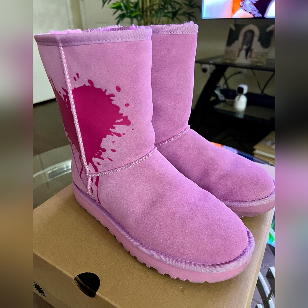 Uggs boots classic valentine